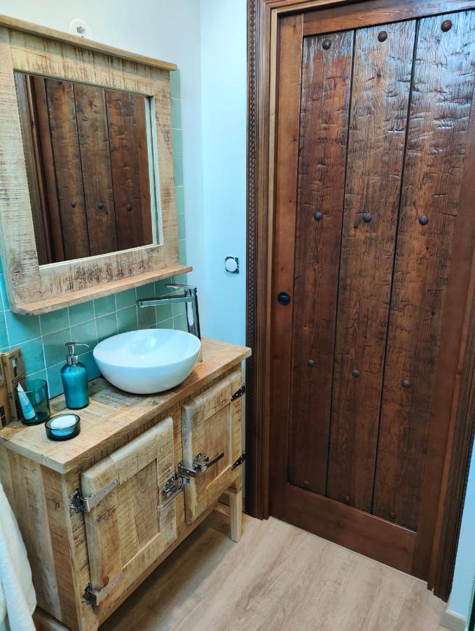 Entre Galets Apartment Sauveterre-de-Bearn ภายนอก รูปภาพ